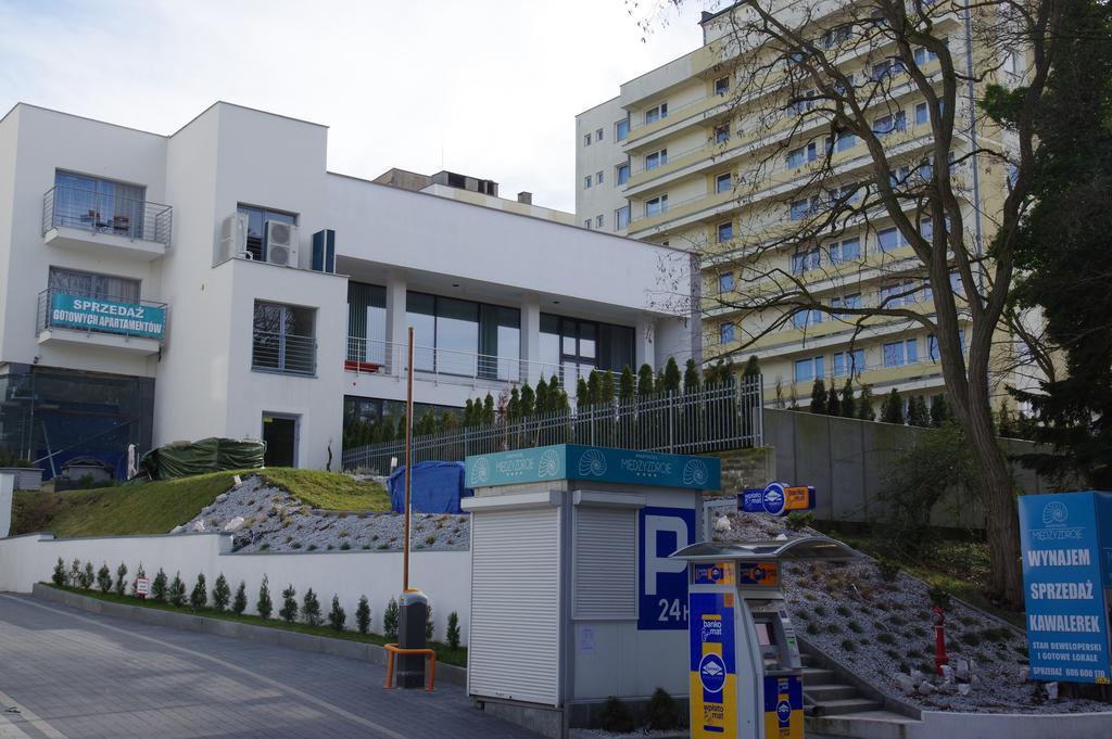 Apartamenty Miedzyzdroje Exterior photo